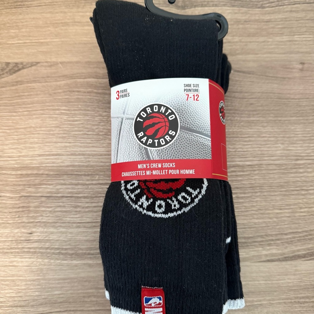 NBA Toronto Raptors Men’s Crew Socks